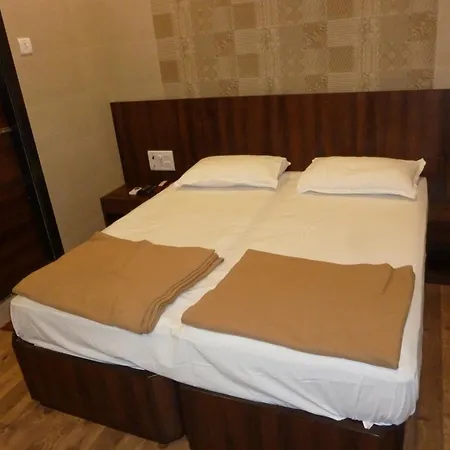 Hotel Regal Palace 3*