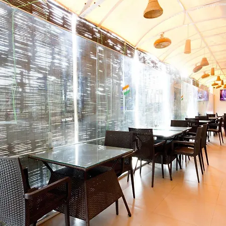 Oyo 23656 Parimeet Hotel Mumbai