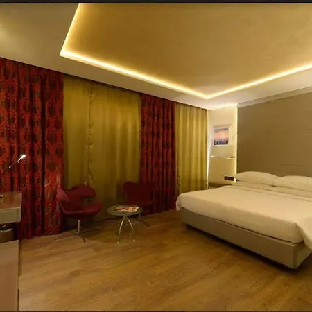 Hotel Genesis Near Airport