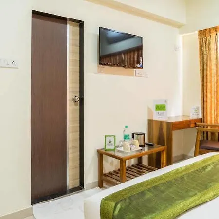 Oyo 11441 Casa Roomz Powai Mumbai