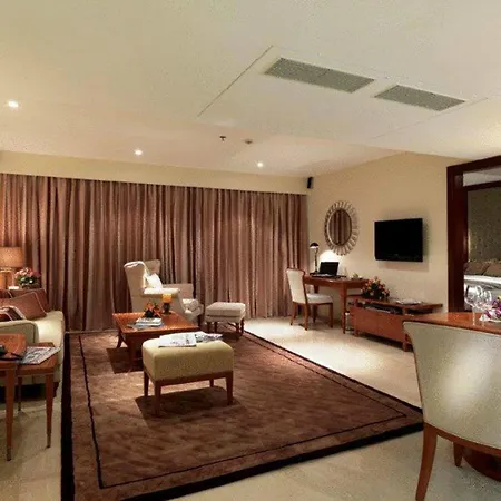Z Luxury Residences Hotel