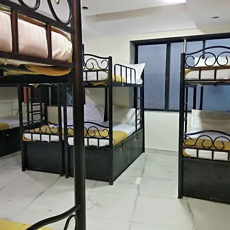 Bandra Only For Indian Male Hostel *