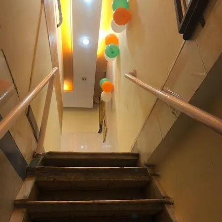 Bandra Only For Indian Male * Mumbai