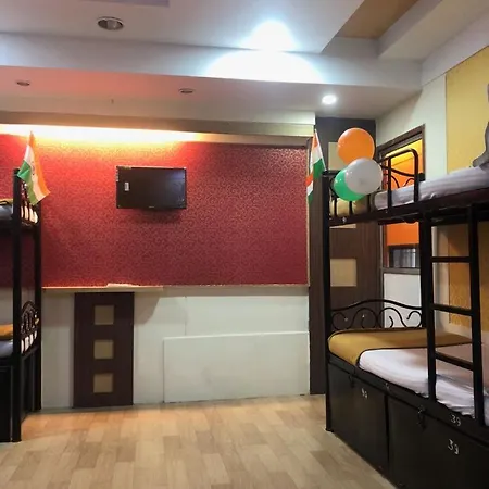 Bandra Only For Indian Male