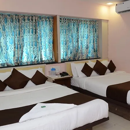 Hotel Sai Leela Grand Mumbai