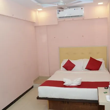 Hotel Sai Leela Grand Mumbai