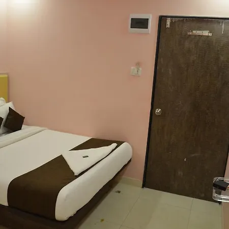 Sai Leela Grand Hotel Mumbai