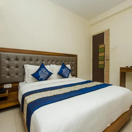 Hotel Oyo 11441 Casa Roomz Powai 3*