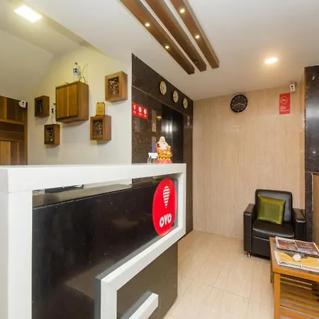 Oyo 11441 Casa Roomz Powai Hotel 3*