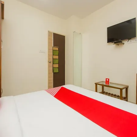 Hotel Oyo 11441 Casa Roomz Powai Mumbai