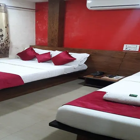 Sai Leela Residency Hotel 2*
