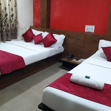 Hotel Sai Leela Residency 2*