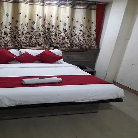 Hotel Sai Leela Residency