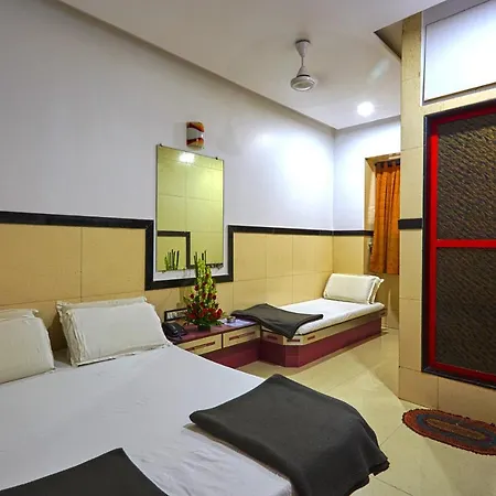 Swapna International Hotel 3*