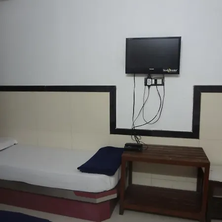 Swapna International 3* Mumbai