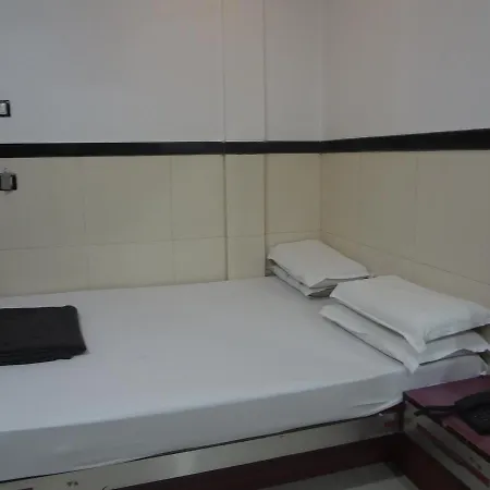 Hotel Swapna International Mumbai