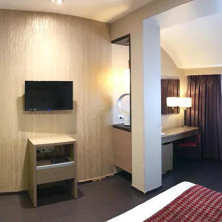 Hotel Landmark Annexe 3*