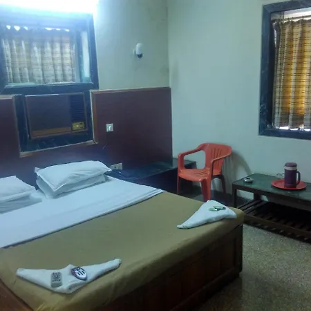 Hotel Subhash Midc Andheri Mumbai