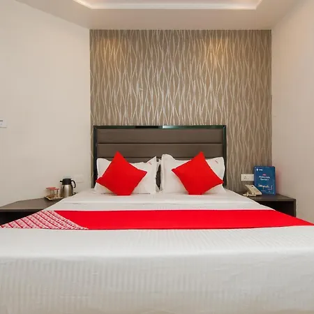 Hotel Oyo 8690 Kalpana Elite Mumbai