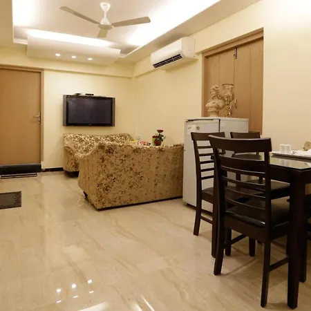 Metro Palace Bandra Hotel