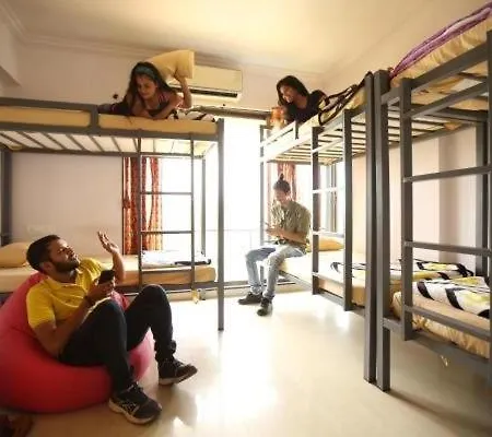 Hostel Jughead 8 Bed Male Dorm Mumbai