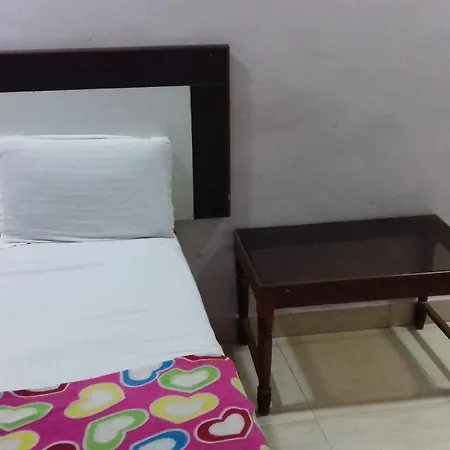 Shine Group Hotel *
