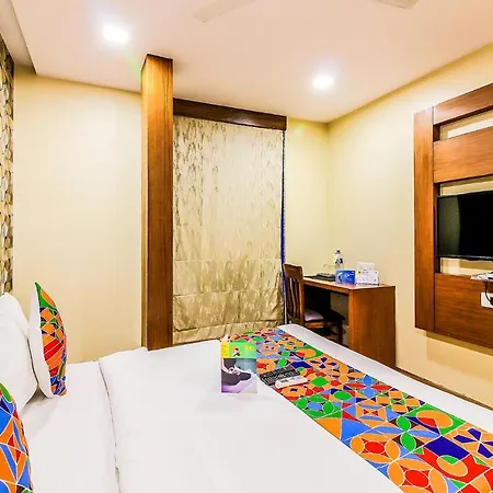 Arton Hotel Mumbai