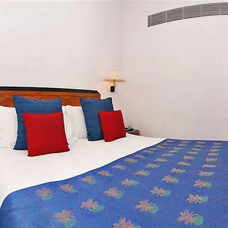 Hotel Marine Plaza