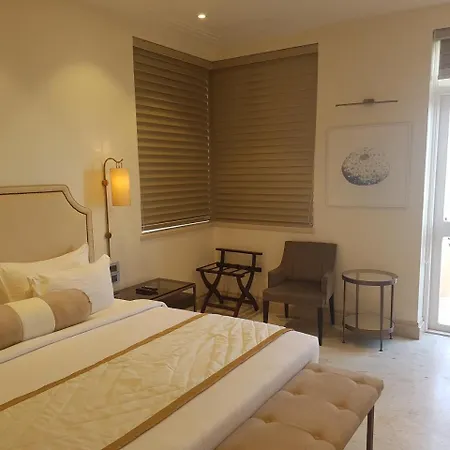 Hotel Harbour View Colaba 3*