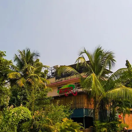 Ample Hostel