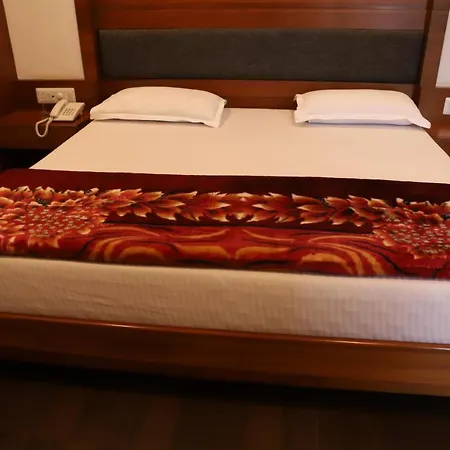 Gobinddhham Guest house 3*