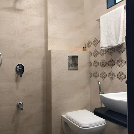 Hotel Antique - Colaba *