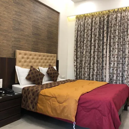 Antique - Colaba Hotel Mumbai