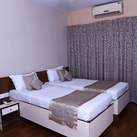 Hotel Bharat Avenue