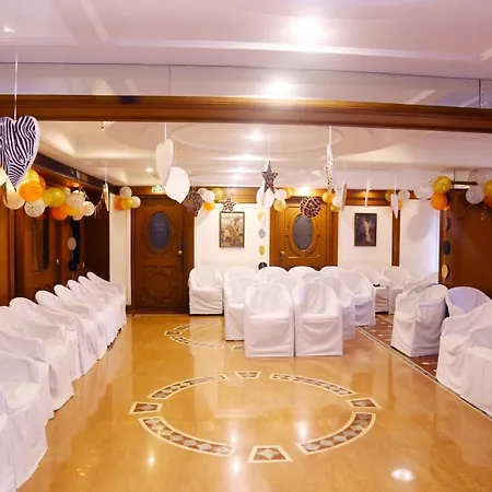 Hotel Kohinoor Park Mumbai