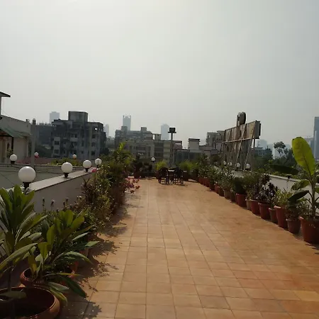 Parklane Hotel 3*