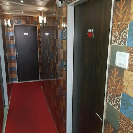 Guest house Premier 2*