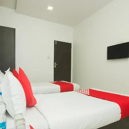 Hotel Oyo 19847 Star Residency 3*