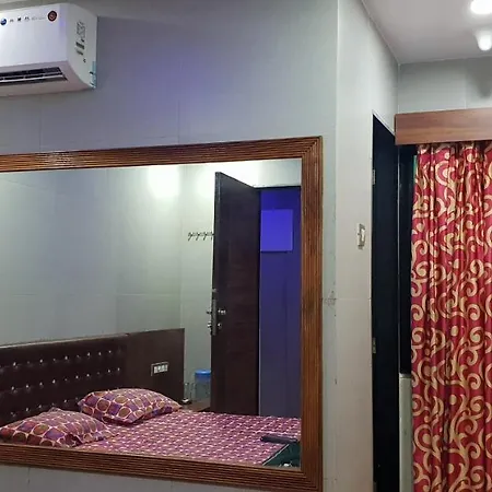 Green Star Lodging Mumbai