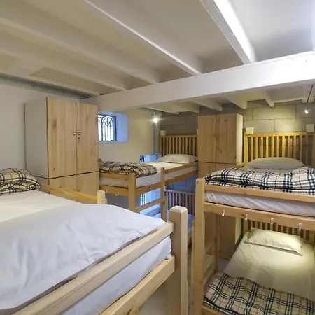 Namastey Backpackers Hostel *