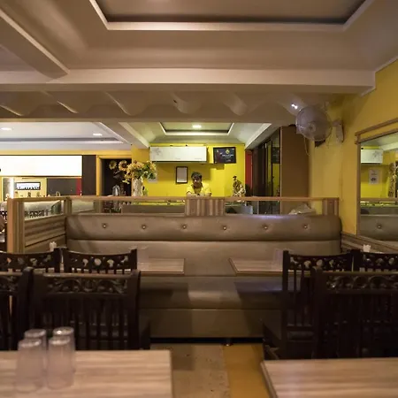 Hotel Darbar *