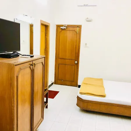 Hotel Neo Ghatkopar