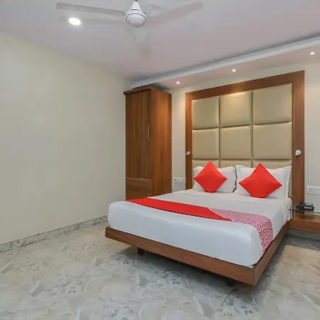 Oyo 8872 Address Hotel