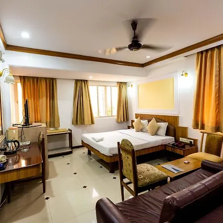 Parklane 3* Mumbai