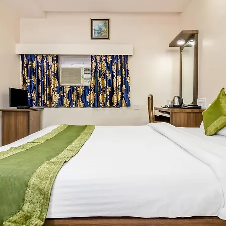 Treebo Trip Livewel Hotel 3*