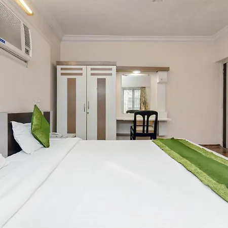 Treebo Trip Livewel Hotel 3*