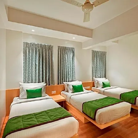 Hotel Leafio Marigold-near Airport
