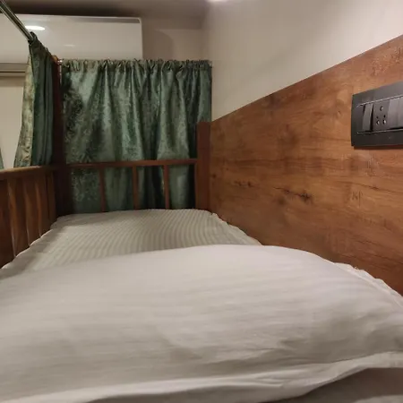 Capsule hotel Peace Residency