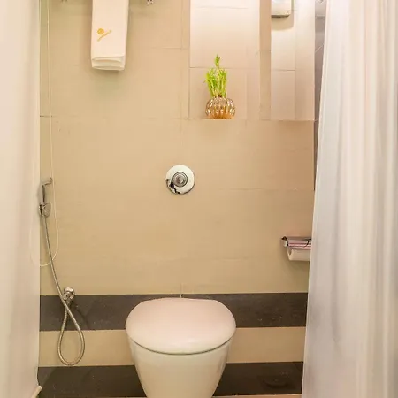 Hotel Comfort Metropolis Mumbai