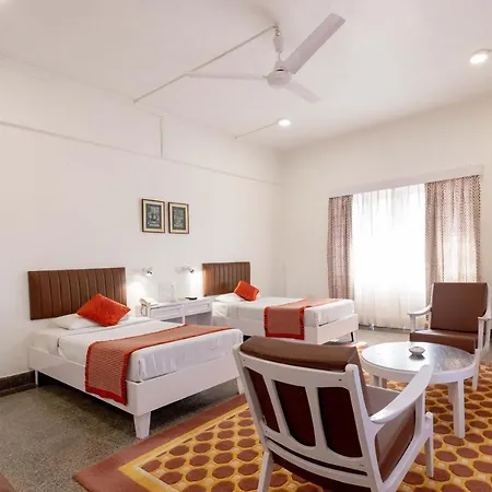 Hotel West End Opp Hospital